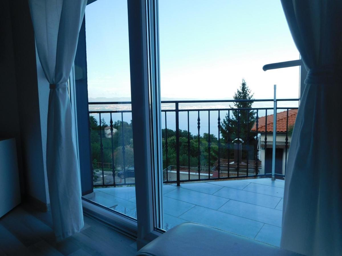 Apartments Ema Lovran Ngoại thất bức ảnh