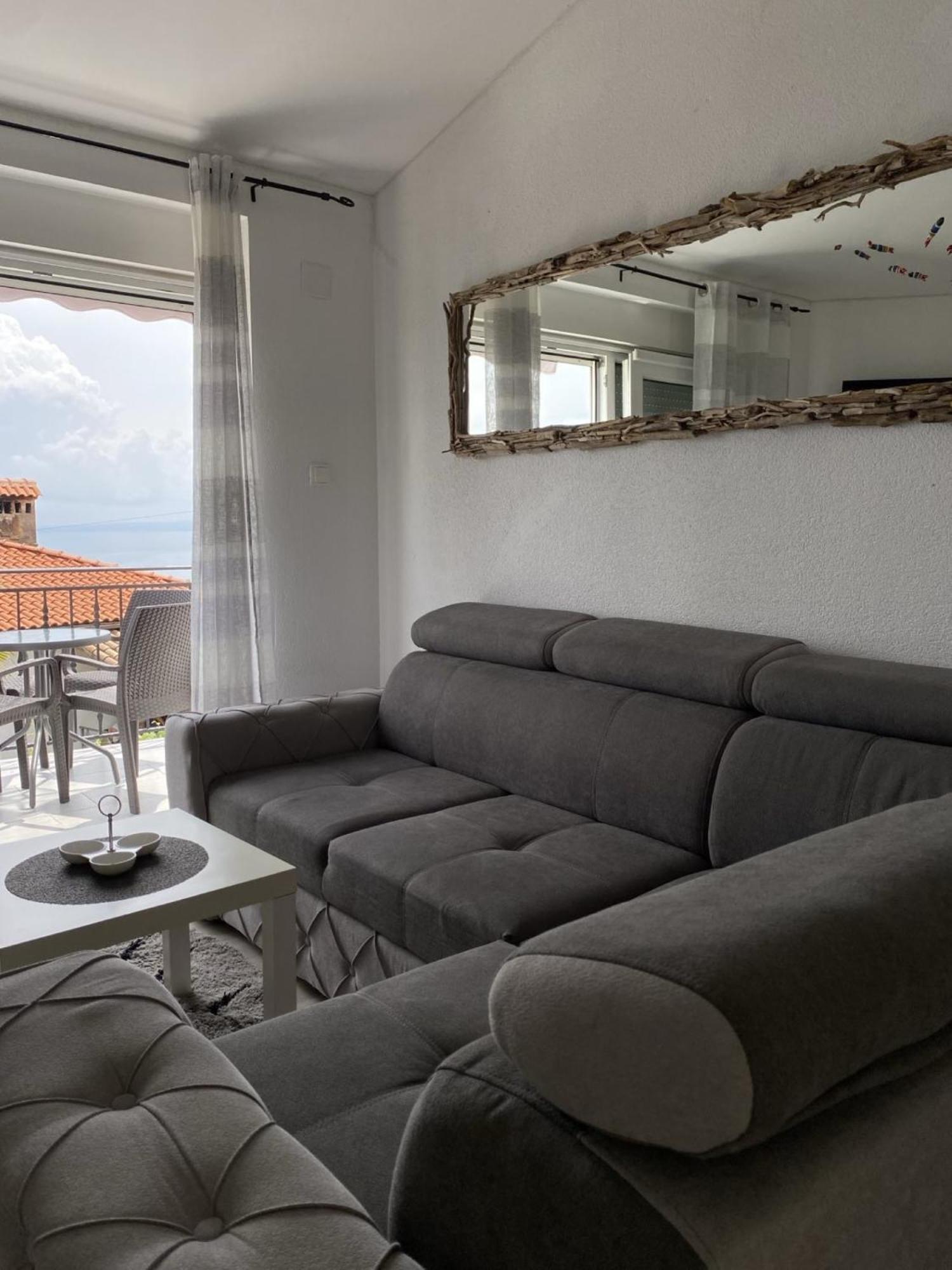Apartments Ema Lovran Ngoại thất bức ảnh